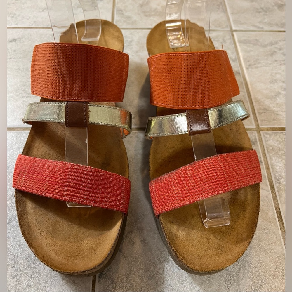 Naot Naomi Womens Sandals Size 38 7-7.5 Orange Red Fabric Slip On Casual
